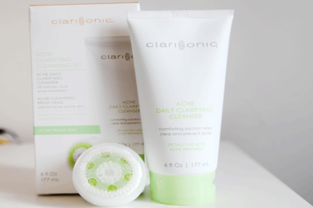 Sữa rửa mặt Acne Solution Foam Cleansing có đáng mua? Tìm hiểu ngay!