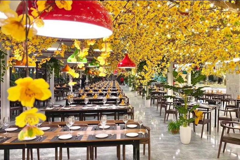 Nhà hàng Móng Cái nào ngon? (Danh sách quán ăn view đẹp)